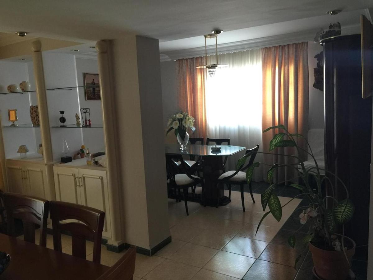 Villa Mijas With Pool 50 M Beach Fuengirola Bagian luar foto